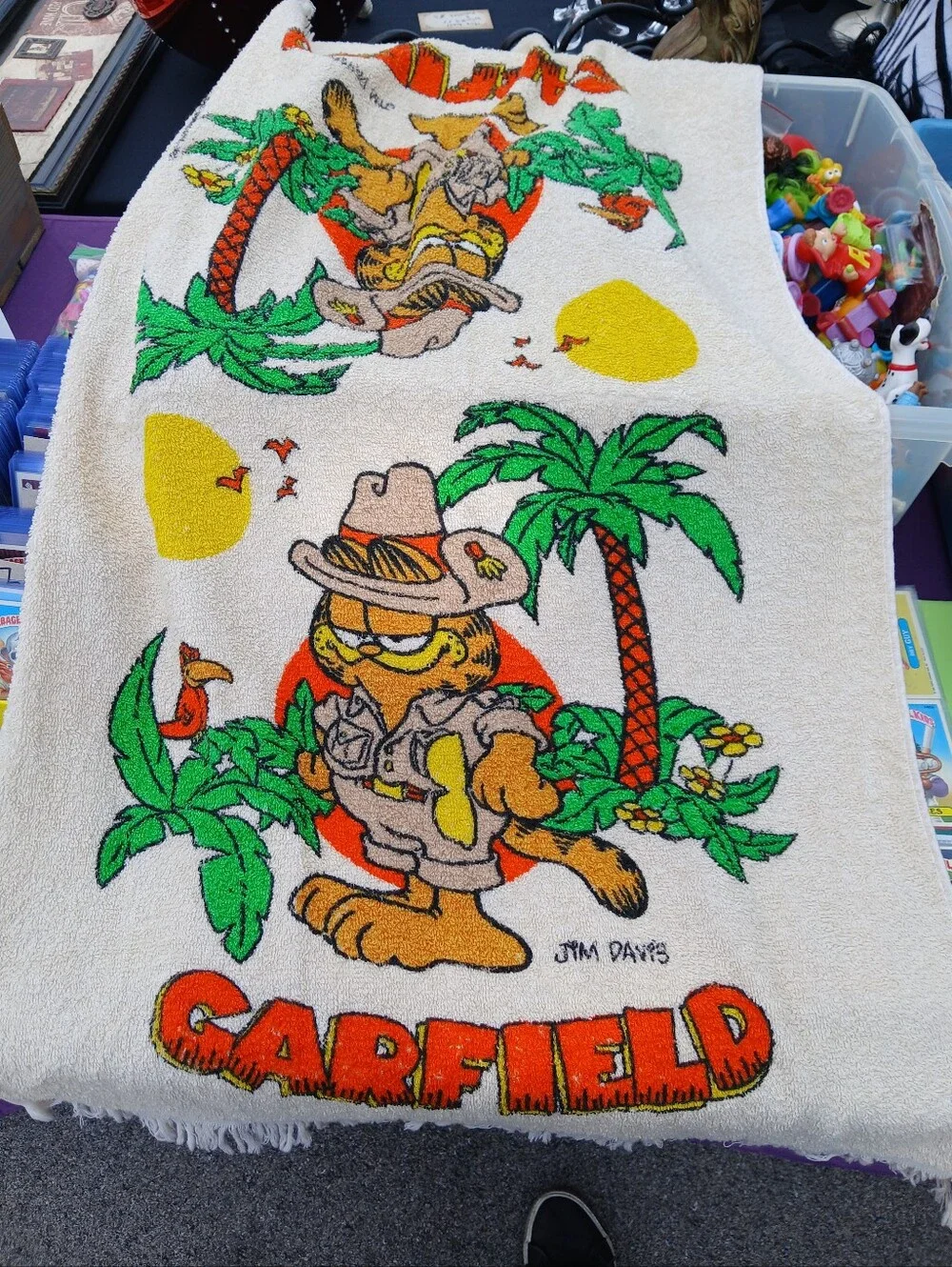 Perfect Vintage Garfield Towel And Washcloth